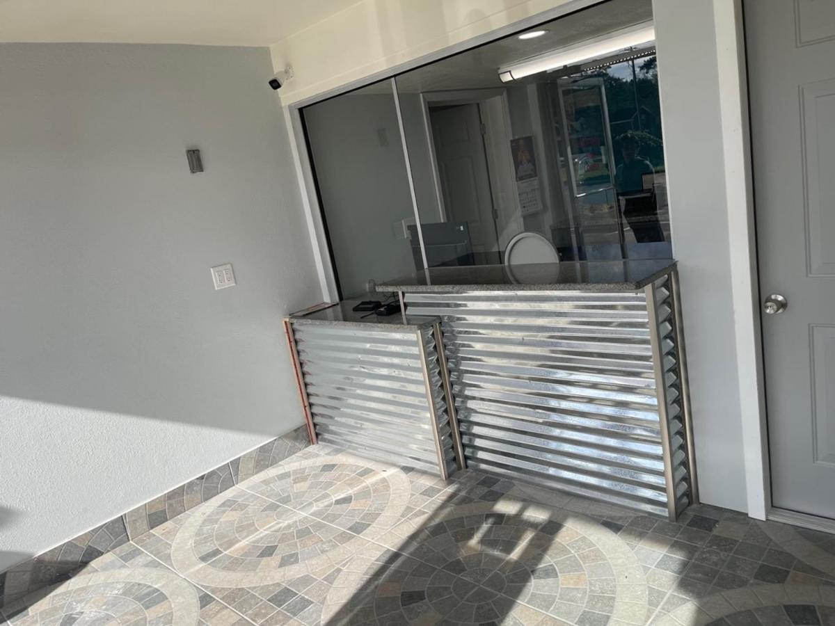 Motel Savannah Ngoại thất bức ảnh
